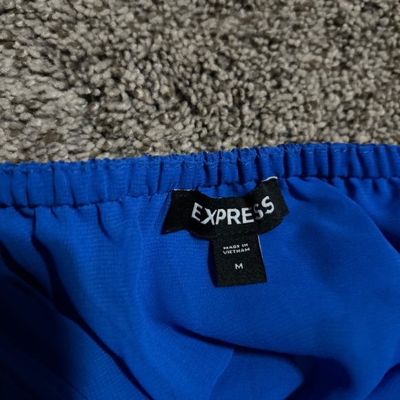 Express off the shoulders blouse - Picture 2 of 2